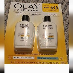 Olay Complete+ Moisturizer with SPF 40 Sensitive, 6 Fluid Ounce (Pack of 2)